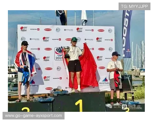 帆船赛临风翻盘，队长镇定指挥获赞