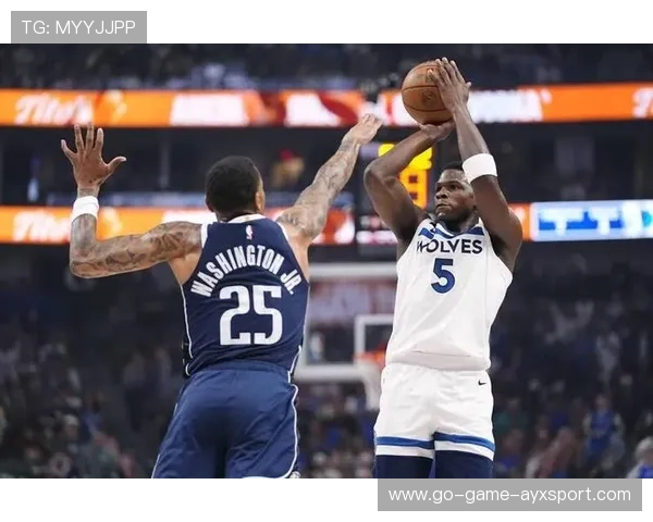 NBA独行侠利用速度差持续刺穿对方防线 NBA独行侠利用速度差持续刺穿对方防线