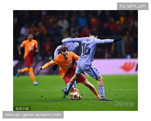 佩德里转移球打开空间